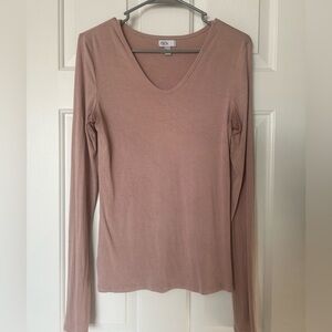 Pink v neck long sleeve shirt